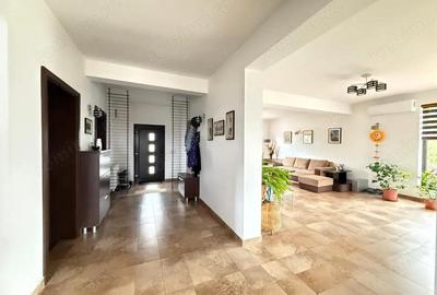 Casă cu Teren 700 Mp în Strejnicu - 15