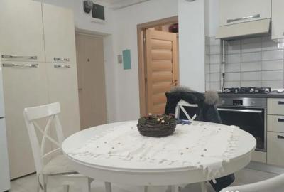 Apartament cu 4 camere semidecomandat în Gojdu - 1