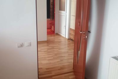 Apartament cu 2 camere decomandat în Central - 4