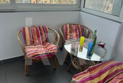 Apartament cu 4 camere semidecomandat, mobilat în Calea București - 1