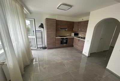 Apartament 3 camere -Unirii Fantani - bloc construit in anul 1987 - 2