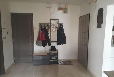 Apartament cu 4 camere semidecomandat, mobilat în Veteranilor - 3