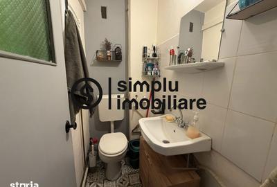 Apartament cu 3 camere decomandat în Sărari - 9