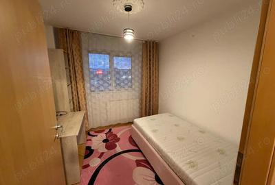 Apartament cu 3 camere decomandat în Circumvalațiunii - 1