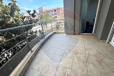 Casa / Vila spatioasa de inchiriat - Militari, zona Moinesti - 22