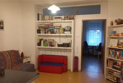 Balcescu- apartament 2 camere, etaj 1, centrala proprie, ide - 5