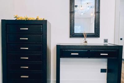 Apartament cu 3 camere semidecomandat, mobilat în 13 Septembrie - 4