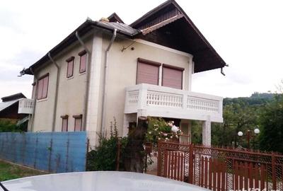 Casa parter+nivel Voinesti - 5