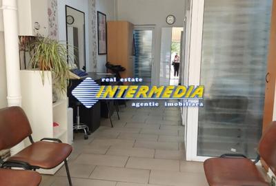 Spațiu comercial, de 38 mp, în Cetate - 2