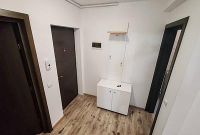 Apartament zona  Mall Coresi - 12