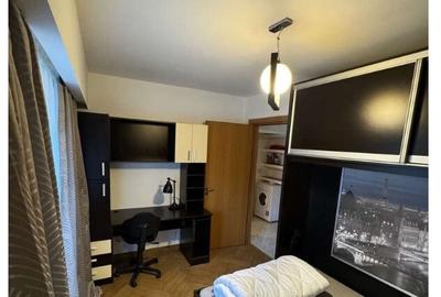 Apartament 4 camere, Vis - a -vis de Facultatii,Piata Timpuri noi. - 11