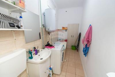 Vila de vanzare in zona P-ta Unirii 140 mp teren - 21