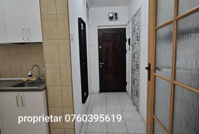 Inchiriez garsoniera spa?ioasa 5 minute metrou - 1