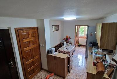 Apartament cu 2 camere decomandat în Lipovei - 8