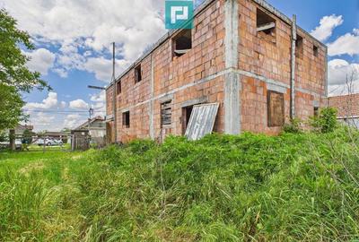 Casa mare, la rosu cu teren generos in ?imand Casa mare, la rosu cu teren generos in ?imand - 8