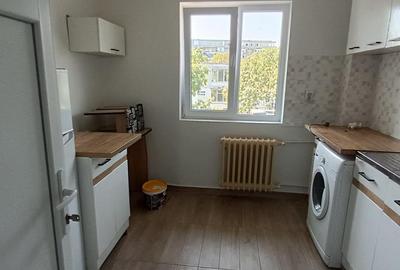 Apartament cu 3 camere semidecomandat, mobilat în Nord - 7