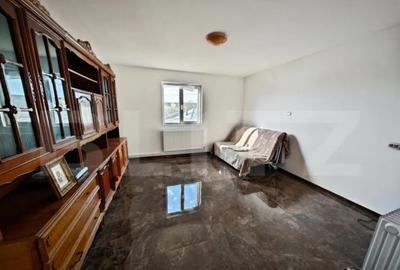 Casă cu 4 camere cu Teren 500 Mp în Central - 1