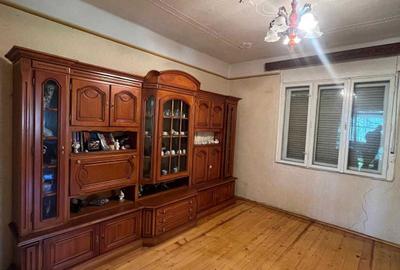 Casă cu 4 camere în Central - 5