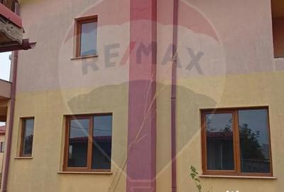 Casă cu 3 camere cu Teren 570 Mp în Săftica - 11