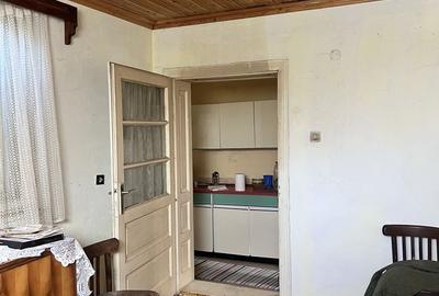 Casă cu 3 camere în Vărzari - 2