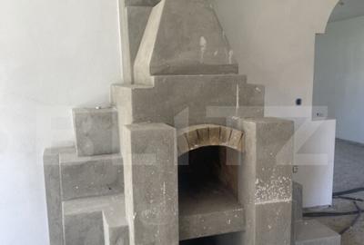 Casă cu 5 camere cu Teren 1755 Mp în Central - 10