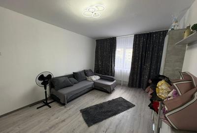 Apartament 2 camere et. 1 *mobilat-utilat* - Rovinari - 2