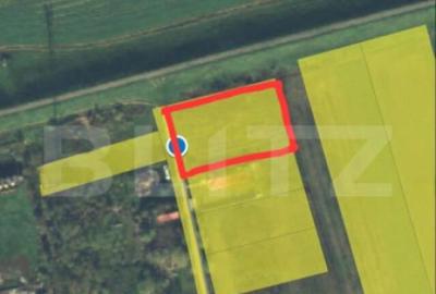 Teren intravilan, de vanzare, 2100 mp, zona Vetis - 2