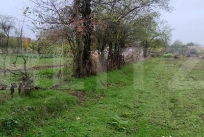 Teren de 3000 mp, în Central - 4