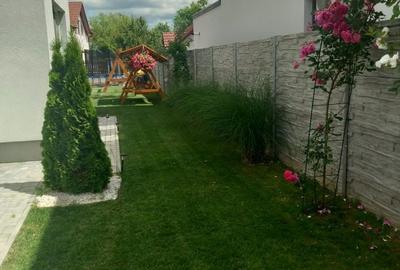 Casă cu 4 camere în Central - 2