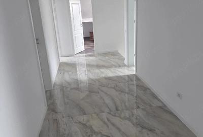 Casă cu 5 camere cu Teren 700 Mp în Dealuri Oradea - 3