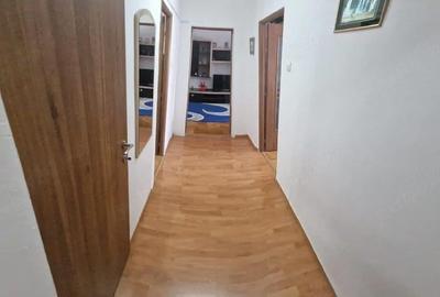 Apartament cu 2 camere decomandat în Astra - 5