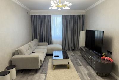 Apartament cu 3 camere decomandat în Central - 1