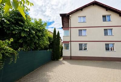 Apartament cu 2 camere decomandat, mobilat în Tractorul - 14