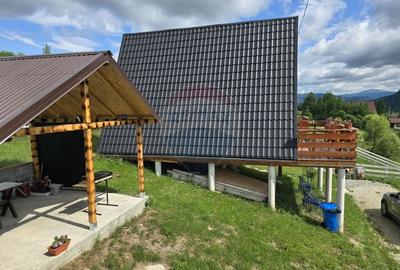 Casă individuală cu 2 camere cu Teren 522 Mp în Șaru Dornei
