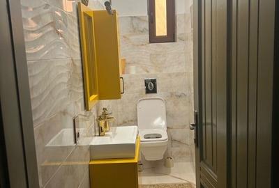 Casă cu 5 camere cu Teren 628 Mp în Titulescu - 14