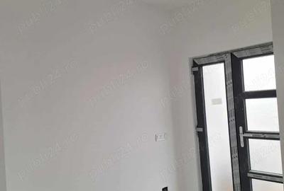 Casă cu 6 camere cu Teren 666 Mp în Cetate - 4