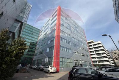 Birou, de 8,000 mp, în Central - 2