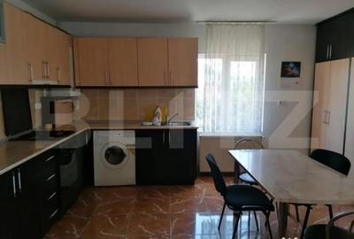 Apartament cu 4 camere semidecomandat în Calea Moldovei - 11