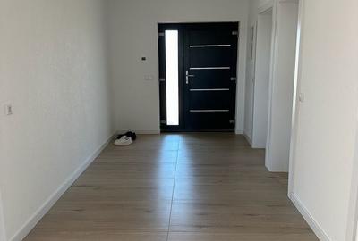 Casă cu 5 camere cu Teren 550 Mp în Fântânele - 10