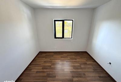 Casă cu 3 camere cu Teren 350 Mp în Holboca - 3