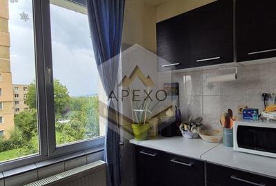 Garsonieră decomandată, mobilată în Astra - 1