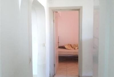 Apartament, 3 camere decomandat, Bacau, zona Orizont - 9