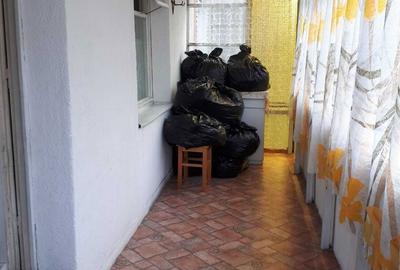 Apartament cu 4 camere decomandat în Central - 4