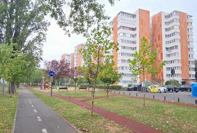 Ap 3 cam ultrarenovat tip C de vanzare, str Sovata - 1