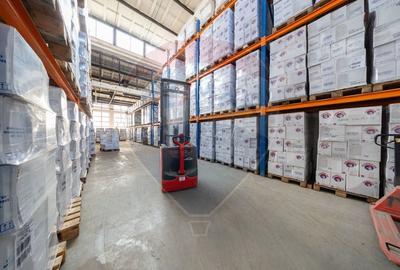 Spațiu industrial, de 440 mp, în Uzina 2 - 4