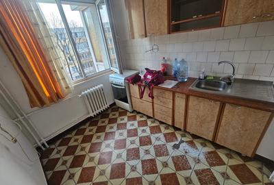 Apartament cu 2 camere semidecomandat în Titan - 2