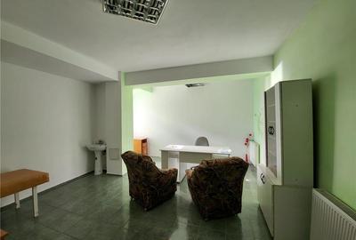 Spațiu comercial, de 150 mp, în Central - 1