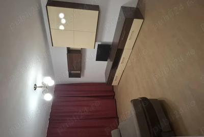 Proprietar, vand apartament 2 cam. decomandat, doua balcoane, zona de sus, izolat - 1