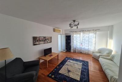 Apartament cu 3 camere decomandat, mobilat în Calea Călărașilor