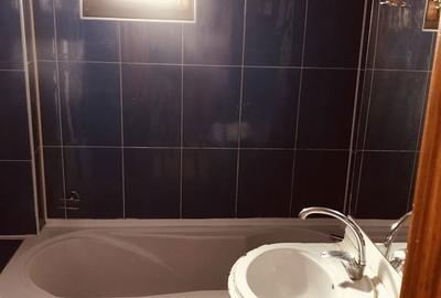 Apartament cu 4 camere decomandat în Diamant - 2